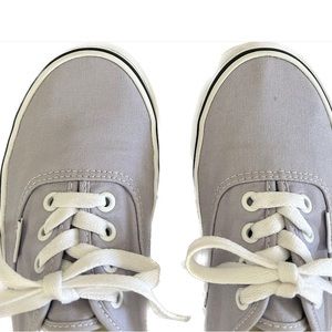 VANS CORE CLASSICS, SIZE 7.5, Lavender